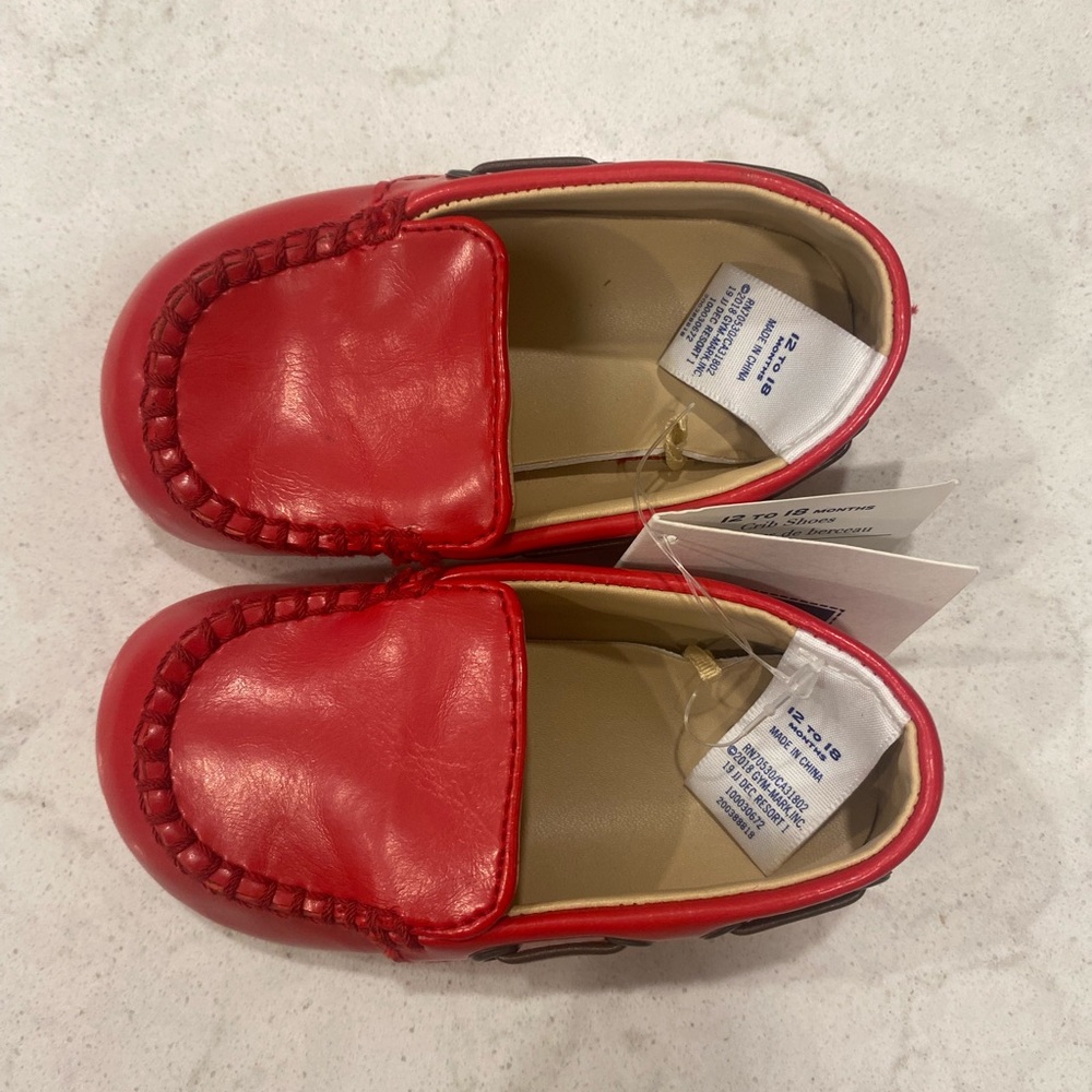 Janie and Jack Red Baby Loafers, size 12-18 months - Picture 2 of 6